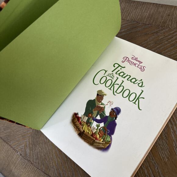Tiana's Cookbook Disney Princess Hardcover Princess and The Frog - Picture 9 of 11